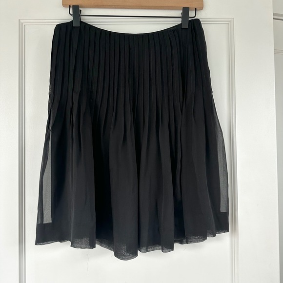 Diane von Furstenberg‎ DVF 100 % Silk  Pleated Skirt Chiffon Lined Black  8 - Picture 1 of 12